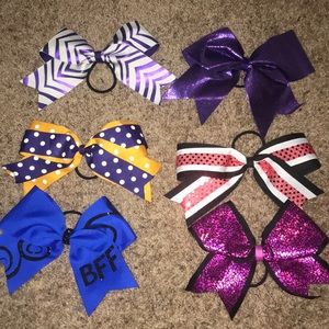 6 cheer bows